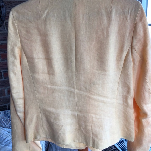 Talbots Irish Linen Jacket Butter Yellow Size 4 Four Buttons, Two Pockets Lined - Picture 4 of 8